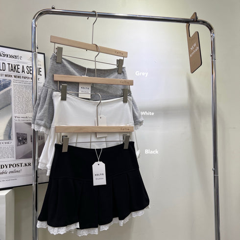 Mini Pleated Lacey Border Skorts